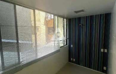 Imagem: O depósito possui 1 Vaga na garagem, 30m² de Área e está