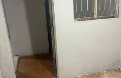 Imagem 7: Casa padrão. Área de serviço, 1 Banheiroe1 Dormitório