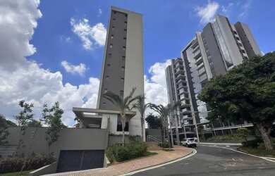 Imagem: O apartamento possui 3 Dormitórios, 5 Banheiros, 3 Vagas na