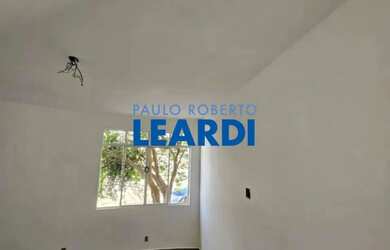 Imagem: O apartamento possui 1 Dormitório, 1 Banheiro, 30m² de Área