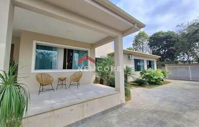 Imagem: A casa em condomínio possui 3 Dormitórios, 5 Banheiros, 5