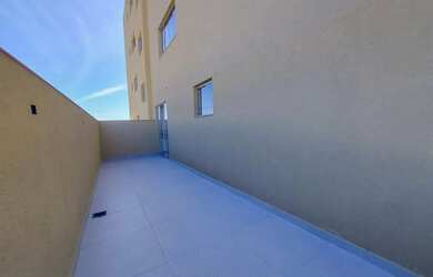 Imagem 12: Área Privativa de 03 quartos sendo 01 com suíte, possibilidade de 02...