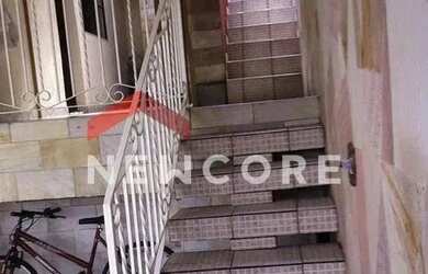 Imagem: A casa possui 3 Dormitórios, 3 Banheiros, 2 Vagas na garagem