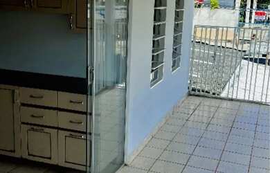 Imagem: O apartamento possui 2 Dormitórios, 1 Banheiro, 72m² de Área