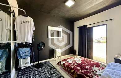 Imagem: A casa em condomínio possui 3 Dormitórios, 3 Banheiros, 4