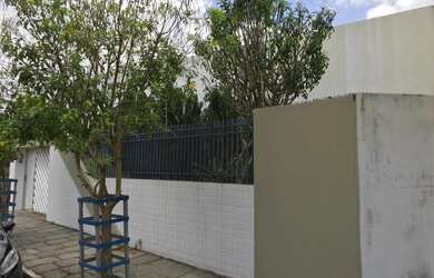 Imagem 9: Casa no Santa Rosa a venda por trás da Química Moura