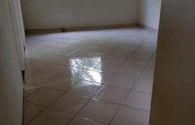 Imagem: A casa possui 2 Dormitórios, 1 Banheiro e está localizado