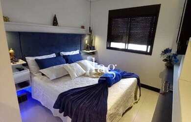 Imagem: O apartamento possui 2 Dormitórios, 2 Banheiros, 2 Vagas na