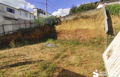Imagem 1: Terreno à venda, 240 m² por R$ 320.000,00 - São Pedro - Juiz de Fora/MG