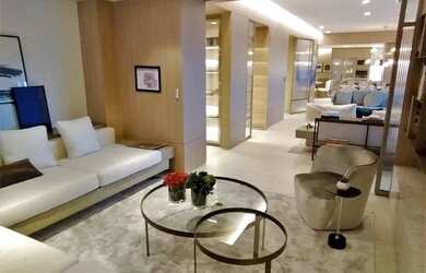 Imagem: O apartamento possui 4 Dormitórios, 5 Banheiros, 4 Vagas na