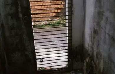 Imagem: A casa possui 1 Dormitório, 1 Banheiro, 9m² de Área e está