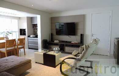 Imagem: O apartamento possui 3 Dormitórios, 3 Banheiros, 2 Vagas na