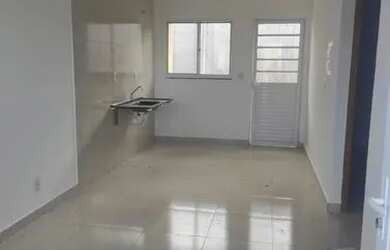 Imagem: A casa em condomínio possui 2 Dormitórios, 1 Banheiro, 1 Vaga