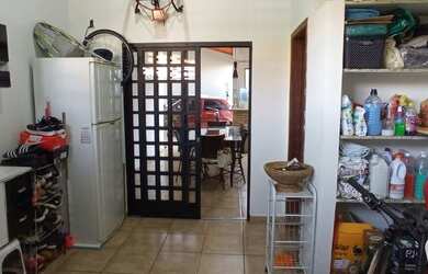 Imagem 12: Casa à Venda no Bairro Jardim Astúrias com 3 quartos por R$ 345.000