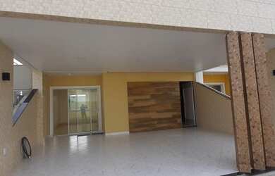 Imagem: A casa em condomínio e possui 2 Dormitórios, Suítes, 1 Banheiro