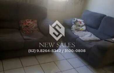 Imagem: A casa possui 2 Dormitórios, 1 Banheiro, 1 Vaga na garagem