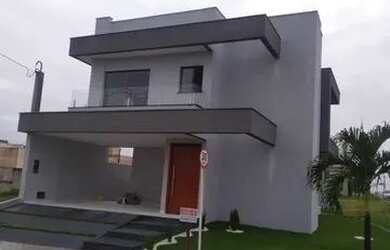 Imagem: A casa em condomínio possui 3 Dormitórios, 3 Banheiros, 2