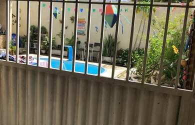 Imagem: A casa possui 3 Dormitórios, 2 Banheiros, 3 Vagas na garagem