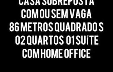Imagem: A casa possui 3 Dormitórios, 2 Banheiros, 1 Vaga na garagem