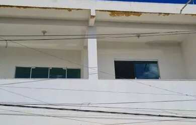 Imagem: A casa possui 2 Dormitórios, 1 Banheiro, 178m² de Área e