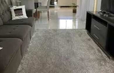 Imagem: A casa possui 3 Dormitórios, 3 Banheiros, 2 Vagas na garagem