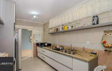 Imagem 12: Casa residencial para locação no bairro Sarandi, com 210m², 3 dormitórios, 1 suíte, 3 vaga