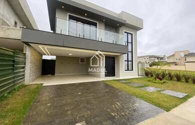 Imagem: A casa em condomínio possui 3 Dormitórios, 4 Banheiros, 4