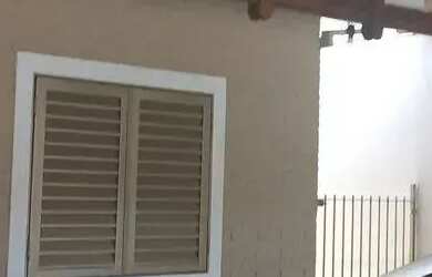 Imagem 2: Alugo Casa na Av Mauá, 115 Centro, com 02 dorms 01 opcional, 2 banhs,...