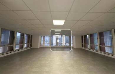 Imagem 8: Conjunto, 694 m² - venda por R$ 10.410.000,08 ou aluguel por R$ 66.581,09/mês...