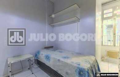 Imagem 7: Apartamento à Venda no Leblon - Rua Cobiçada Próximo Praia - Frente...