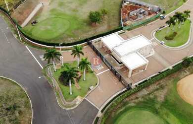 Imagem: O terreno possui 240m² de Área e está localizado em Fazenda