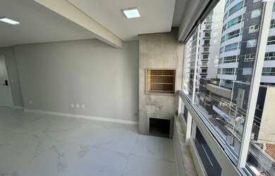 Imagem 11: Apartamento todo reformado no Centro de Balneário Camboriú/SC, com 3 quarto e 1 vaga