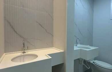 Imagem 10: Imóvel para venda possui 70 metros quadrados com 2 quartos em Praia das...