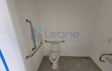 Imagem 15: Galpão para Locação em Itapevi, Itaqui, 6 banheiros, 10 vagas