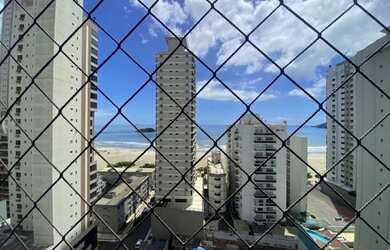 Imagem: O apartamento possui 4 Dormitórios, 3 Banheiros, 3 Vagas na