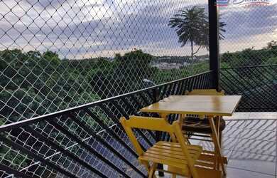 Imagem: A casa possui 3 Dormitórios, 3 Banheiros, 2 Vagas na garagem