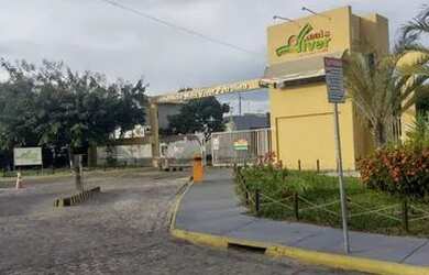 Imagem: A casa em condomínio possui 2 Dormitórios, 2 Banheiros, 4