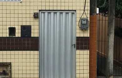 Imagem: A casa possui 2 Dormitórios, 2 Banheiros, 60m² de Área e