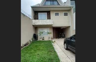 Imagem: A casa em condomínio possui 3 Dormitórios, 3 Banheiros, 3