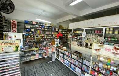 Imagem: O depósito à venda possui e está localizado em Vila Gomes