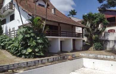 Imagem: O apartamento possui 3 Dormitórios, 4 Banheiros, 5 Vagas na