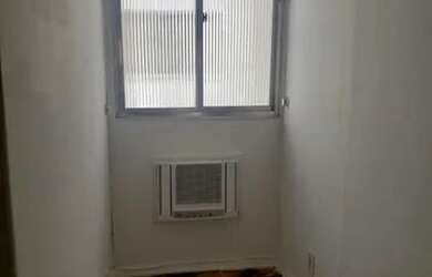 Imagem 4: Apartamento, 65 m2, com 2 quartos em Copacabana, R$ 4000,00 Incluido condominio...