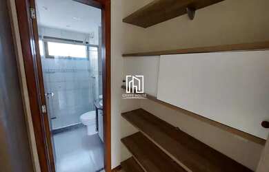 Imagem: O apartamento possui 3 Dormitórios, 3 Banheiros, 2 Vagas na