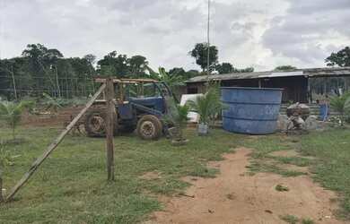 Imagem: A chácara possui 6500m² de Área e está localizado em Distrito