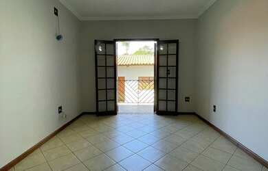 Imagem 7: Casa à venda ou locação no Jardim Europa em Bragança Paulista-SP