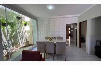 Imagem 15: Sobrado para venda. 238m² de Área, 3 Vagas na garageme4 Dormitórios