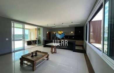 Imagem: A casa em condomínio possui 4 Dormitórios, 5 Banheiros, 5