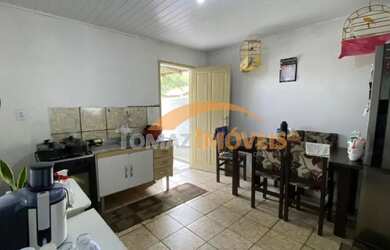 Imagem 10: Casa com amplo pátio em bairro tranquilo Bairro Nova Brasília, Imbituba/SC