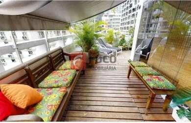 Imagem: O apartamento na cobertura possui 3 Dormitórios, 3 Banheiros