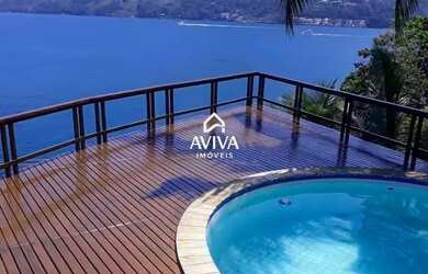 Imagem: A casa em condomínio possui 3 Dormitórios, 3 Banheiros, 4